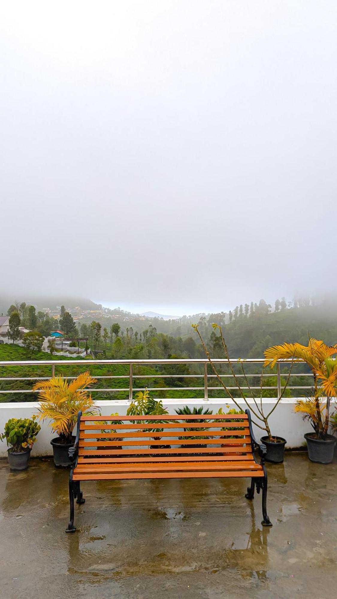 Valley View Inn, Котагири Экстерьер фото