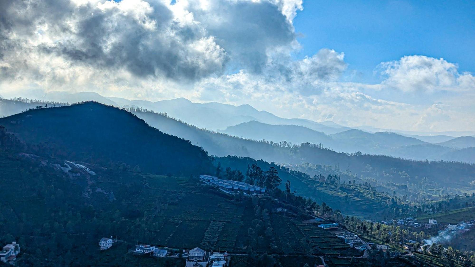 Valley View Inn, Котагири Экстерьер фото